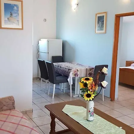 Appartement In Insel 36096 *
